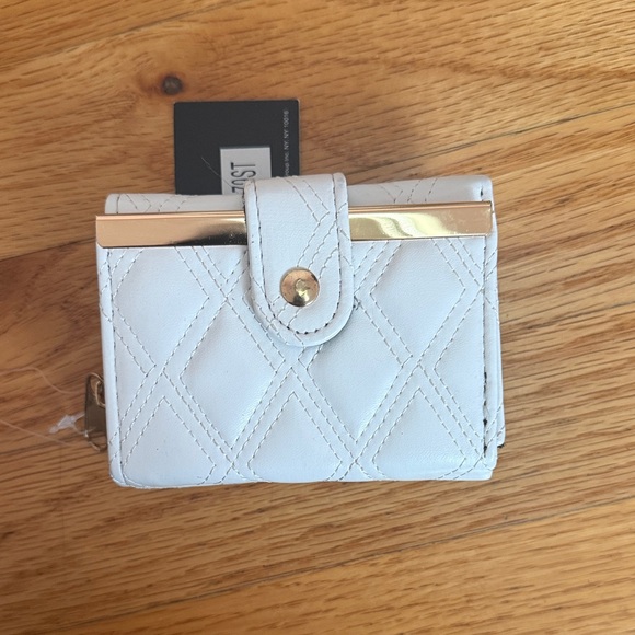 White Quilted Women's Wallet - Picture 3 of 3